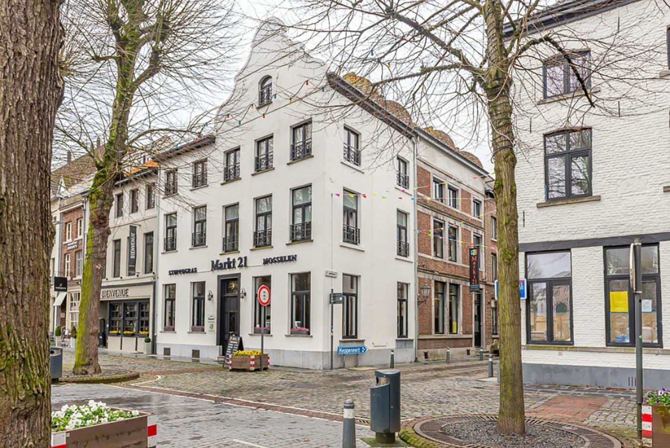 Guesthouses By Hotel Van Eyck Maaseik Eksteriør bilde